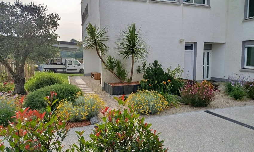 Aménagements paysagers pour une entreprise du Béarn - Castagnous Paysage
