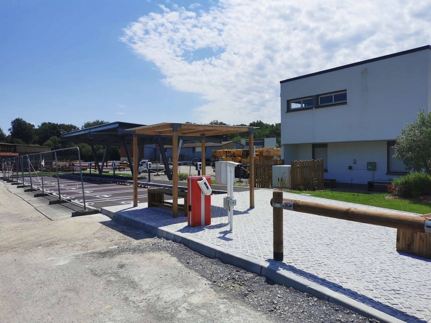 Aménagements paysagers pour une entreprise du Béarn - Castagnous Paysage