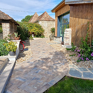 Création d’allées et circulation dans le jardin