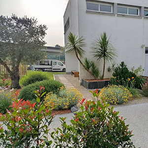 Entretien des espaces verts dans le Béarn pour les professionnels